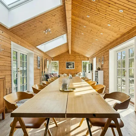 Holiday home Timber House On Dune Plot Near Hulsig *