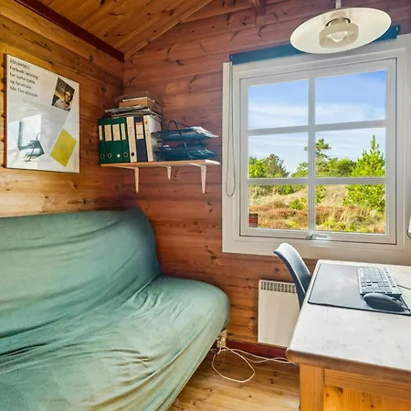 Timber House On Dune Plot Near Hulsig Holiday home *