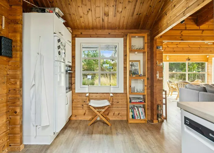 Timber House On Dune Plot Near Hulsig * سكاغن