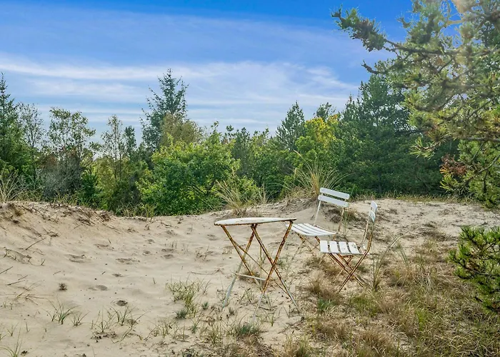 Prázdninový dům Timber House On Dune Plot Near Hulsig *